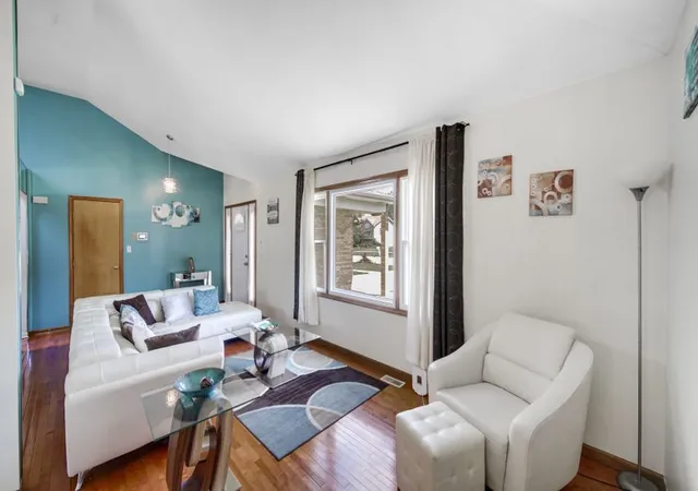 Photo 3 of Single family home for sale at 322 Central Ave, Matteson, IL 60443 | MLS# 12733202 | Listing updated on 2026-09-07