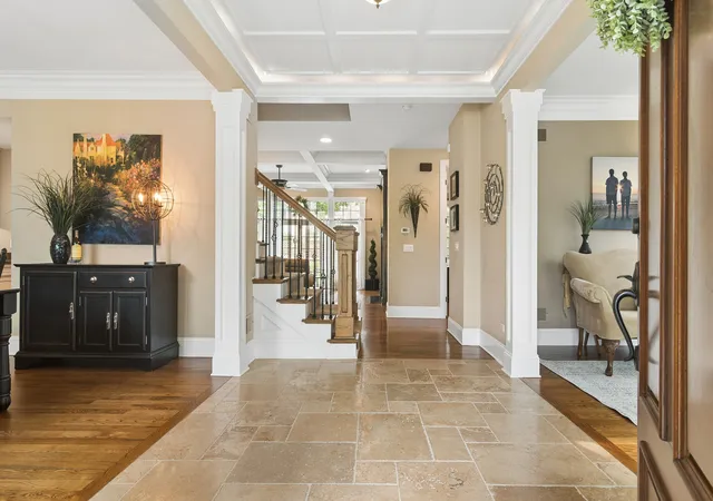 Photo 4 of Sale Pending at 1301 N Chicago Ave, Arlington Heights, IL 60004 | MLS# 12733679 | Listing updated on 2026-09-23