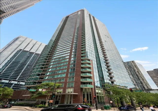 Photo 1 of Sale Pending at 505 N Mcclurg Ct #3706, Chicago, IL 60611 | MLS# 12737389 | Listing updated on 2026-09-25