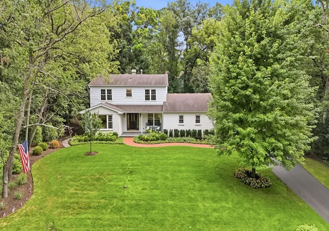 Photo 1 of Single family home for sale at 6807 Rhode Is Trl, Crystal Lake, IL 60012 | MLS# 12737607 | Listing updated on 2026-09-08