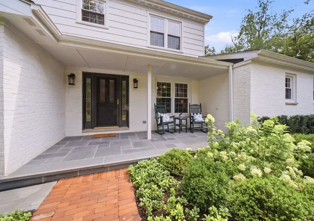 Photo 3 of Single family home for sale at 6807 Rhode Is Trl, Crystal Lake, IL 60012 | MLS# 12737607 | Listing updated on 2026-09-08