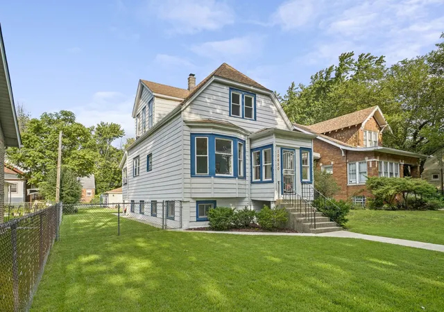 Photo 1 of Single family home for sale at 10450 S Church St, Chicago, IL 60643 | MLS# 12737615 | Listing updated on 2026-09-08