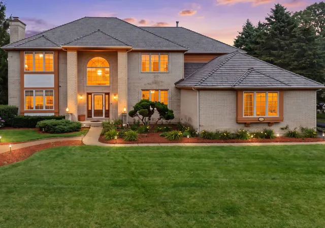 Photo 1 of Single family home for sale at 28951 Forest Lake Ln, Libertyville, IL 60048 | MLS# 12737902 | Listing updated on 2026-09-05