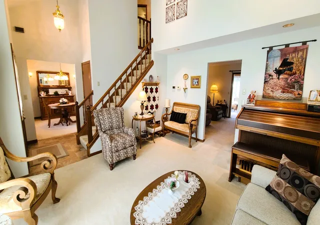Photo 4 of Single family home for sale at 256 Cambridge Ct, Dixon, IL 61021 | MLS# 12738502 | Listing updated on 2026-09-07