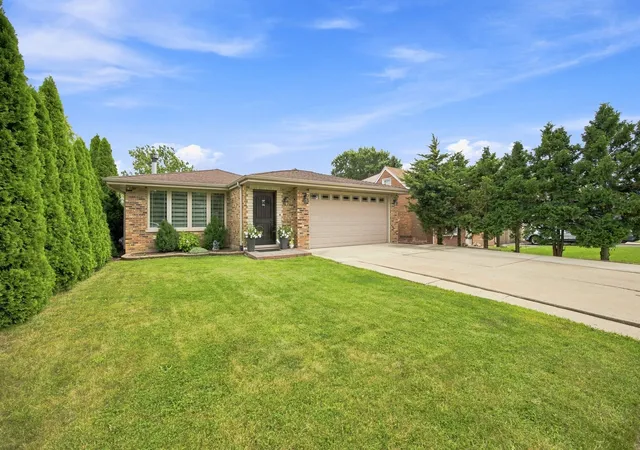 Photo 2 of Single family home for sale at 9307 S 81st Court, Hickory Hills, IL 60457 | MLS# 12740222 | Listing updated on 2026-10-05