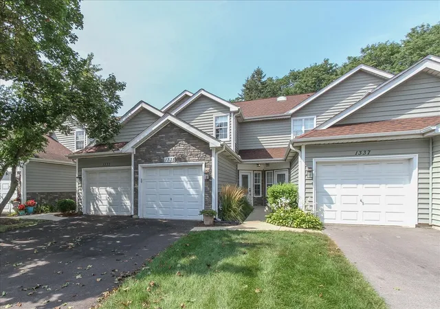 Photo 1 of Townhouse for sale at 1335 Cranbrook Ct, Schaumburg, IL 60193 | MLS# 12741967 | Listing updated on 2026-09-04