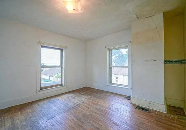 Photo 3 of Single family home for sale at 904 N 3rd Street, Ashton, IL 61006 | MLS# 12742516 | Listing updated on 2026-09-08