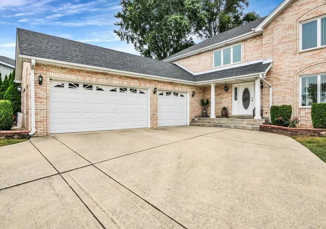 Photo 2 of Single family home for sale at 1212 Grove Ave, Addison, IL 60101 | MLS# 12743187 | Listing updated on 2026-09-07
