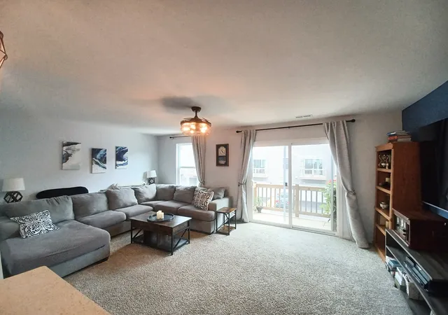 Photo 3 of Townhouse for sale at 2231 Sassafras Way #D, Wonder Lake, IL 60097 | MLS# 12743513 | Listing updated on 2026-09-08