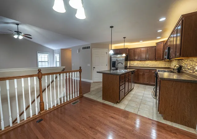 Photo 3 of Townhouse for sale at 2214 Pebblebrook Ln, Urbana, IL 61802 | MLS# 12744260 | Listing updated on 2026-09-29