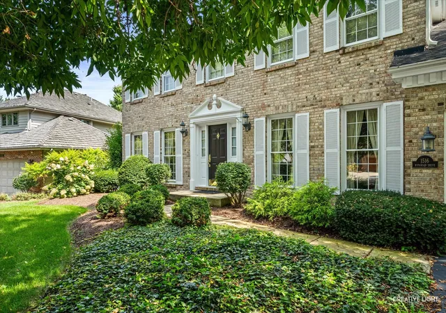 Photo 3 of Single family home for sale at 1516 Riparian Dr, Naperville, IL 60565 | MLS# 12744431 | Listing updated on 2026-09-04