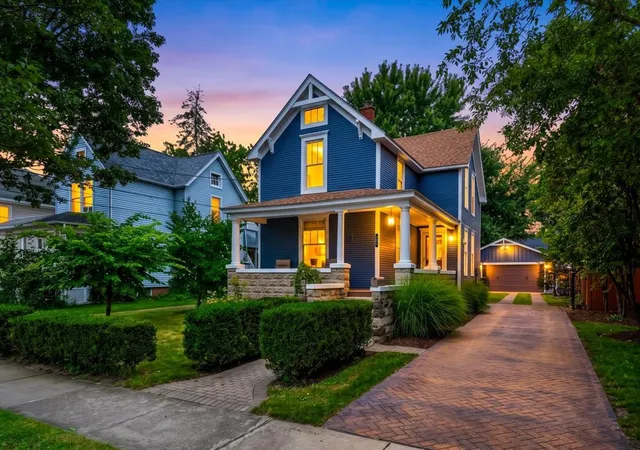 Photo 1 of Single family home for sale at 321 North Ave, Naperville, IL 60540 | MLS# 12745268 | Listing updated on 2026-09-05
