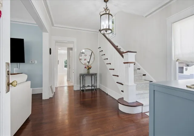 Photo 4 of Single family home for sale at 1514 E Grove St, Bloomington, IL 61701 | MLS# 12745316 | Listing updated on 2026-09-07