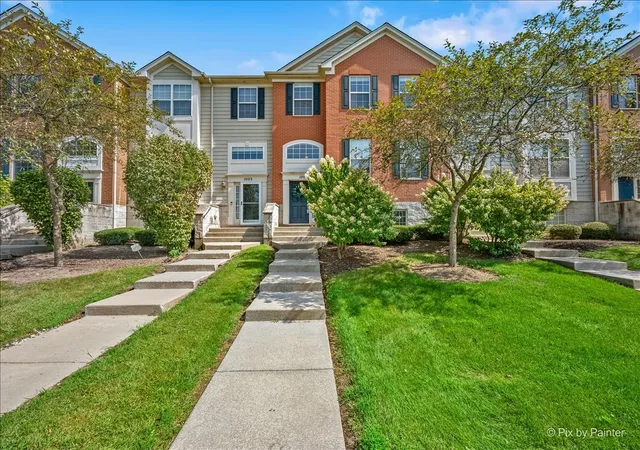 Photo 1 of Townhouse for sale at 1005 Alberta Rd, Elgin, IL 60124 | MLS# 12745668 | Listing updated on 2026-09-07