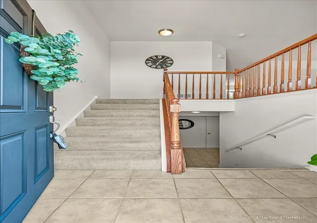Photo 3 of Townhouse for sale at 1005 Alberta Rd, Elgin, IL 60124 | MLS# 12745668 | Listing updated on 2026-09-07