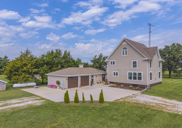 Photo 1 of Single family home for sale at 24487 N 2150 East Rd, Odell, IL 60460 | MLS# 12745837 | Listing updated on 2026-09-08