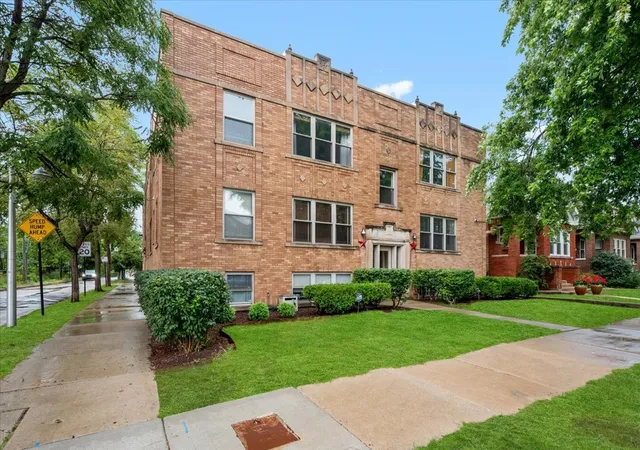 Photo 1 of Condo for sale at 2458 W Grace St #2, Chicago, IL 60618 | MLS# 12746240 | Listing updated on 2026-09-08