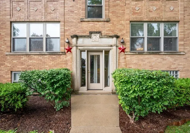 Photo 2 of Condo for sale at 2458 W Grace St #2, Chicago, IL 60618 | MLS# 12746240 | Listing updated on 2026-09-08