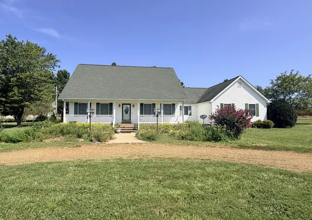 Photo 1 of Single family home for sale at 6789 Powers Church Rd, Metropolis, IL 62960 | MLS# 12746340 | Listing updated on 2026-10-03