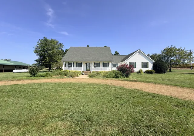 Photo 3 of Single family home for sale at 6789 Powers Church Rd, Metropolis, IL 62960 | MLS# 12746340 | Listing updated on 2026-10-03