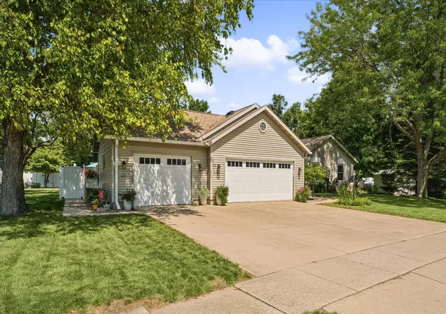 Photo 2 of Sale Pending at 2002 Spruce Ln, Monticello, IL 61856 | MLS# 12746476 | Listing updated on 2026-09-04