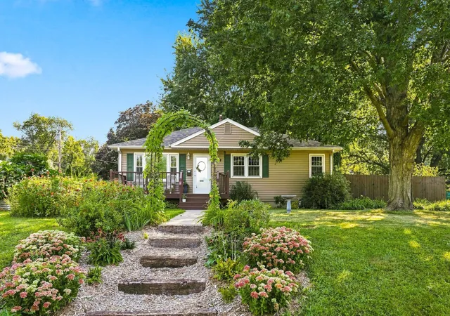 Photo 2 of Sale Pending at 3326 10th Street, East Moline, IL 61244 | MLS# 12746526 | Listing updated on 2026-09-06