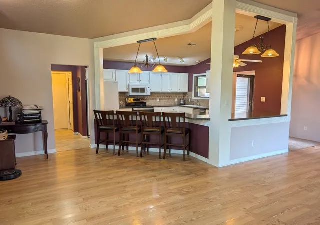 Photo 4 of Condo for sale at 1016 Baxter Ln #1, Freeport, IL 61032 | MLS# 12746537 | Listing updated on 2026-09-07