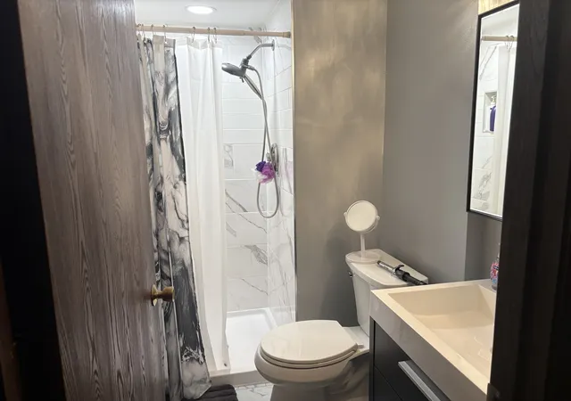 Listing Photo 2 - Condo for sale in building located at 7006 W 98Th St, Chicago Ridge, IL 60415 - Unit #1B