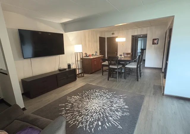 Photo 4 of Condo for sale at 7006 W 98th Street #1B, Chicago Ridge, IL 60415 | MLS# 12746605 | Listing updated on 2026-09-07
