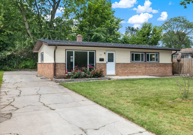 Photo 2 of Single family home for sale at 1140 Wallace Ct, Chicago Heights, IL 60411 | MLS# 12746781 | Listing updated on 2026-09-08