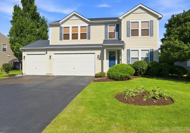 Photo 1 of Single family home for sale at 231 White Oak St, Hampshire, IL 60140 | MLS# 12746949 | Listing updated on 2026-09-09