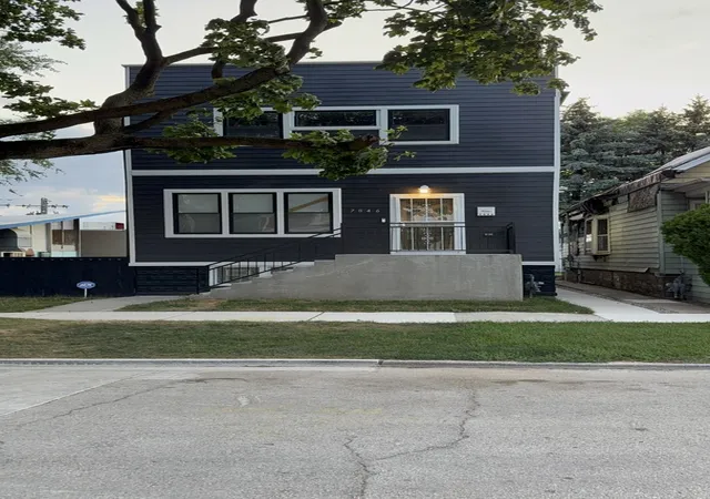 Photo 1 of Single family home for sale at 7846 S Saint Lawrence Ave, Chicago, IL 60619 | MLS# 12747226 | Listing updated on 2026-09-07