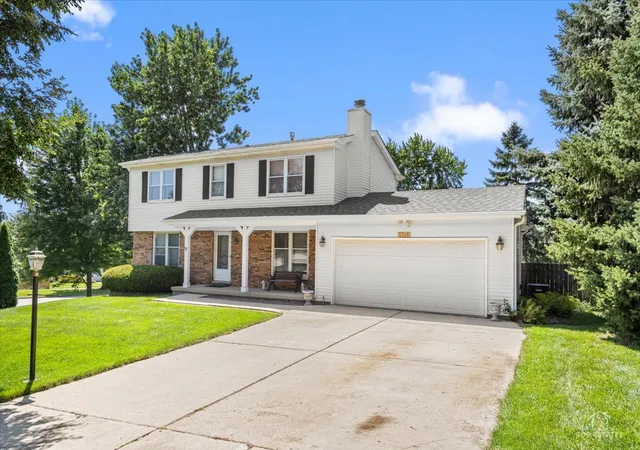 Photo 2 of Single family home for sale at 1769 Patricia Ln, St. Charles, IL 60174 | MLS# 12747394 | Listing updated on 2026-09-07