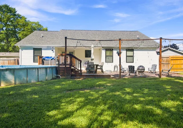 Photo 2 of Single family home for sale at 1304 Main St, Carterville, IL 62918 | MLS# 12747845 | Listing updated on 2026-09-07