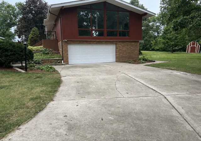 Photo 3 of Single family home for sale at 20009 E Brightway Dr, Mokena, IL 60448 | MLS# 12747933 | Listing updated on 2026-09-07