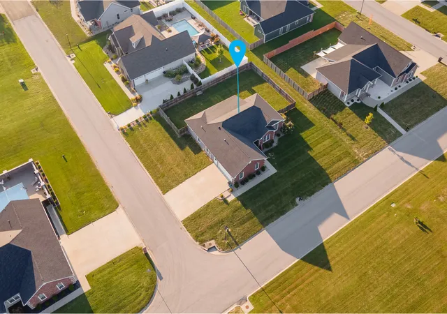 Photo 43 of Single family home for sale at 2004 Dew Drop Dr, Marion, IL 62959 | MLS# 12747975 | Listing updated on 2026-09-08