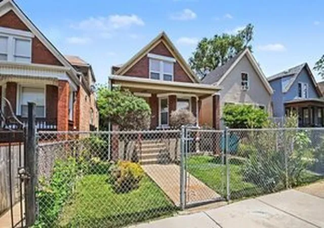 Photo 1 of Single family home for sale at 6621 S Oakley Ave, Chicago, IL 60636 | MLS# 12747997 | Listing updated on 2026-09-07