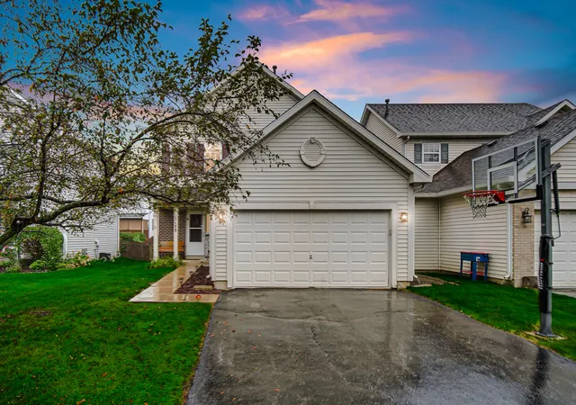 Photo 1 of House for sale at 3108 Gloria Ln, Joliet, IL 60435 | MLS# 12748019 | Listing updated on 2026-09-07