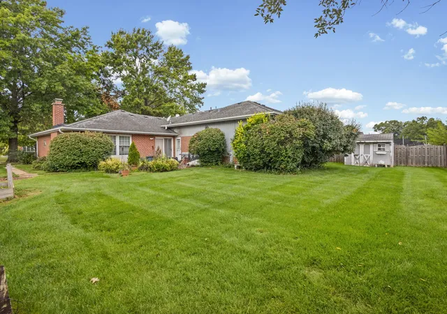 Photo 3 of Single family home for sale at 18449 Holland Rd, Lansing, IL 60438 | MLS# 12748119 | Listing updated on 2026-09-29