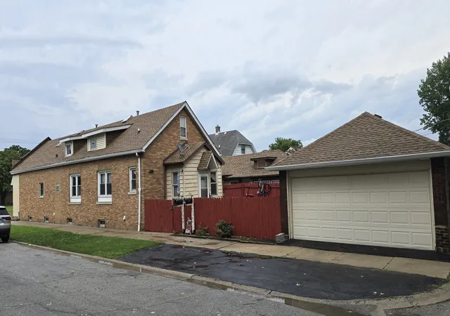 Photo 3 of Multi family home for sale at 2345 W 144th Street, Posen, IL 60469 | MLS# 12748126 | Listing updated on 2026-09-23