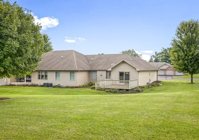 Photo 35 of Sale Pending at 713 Birch St, Byron, IL 61010 | MLS# 12748147 | Listing updated on 2026-10-15