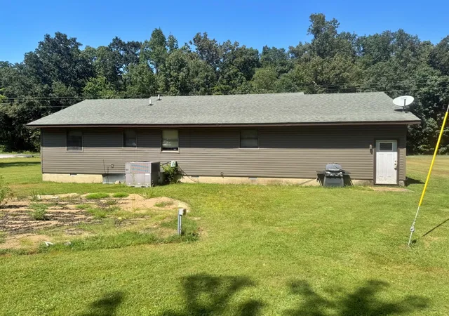 Photo 2 of Single family home for sale at 6820 Unity School Rd, Brookport, IL 62910 | MLS# 12748199 | Listing updated on 2026-09-07
