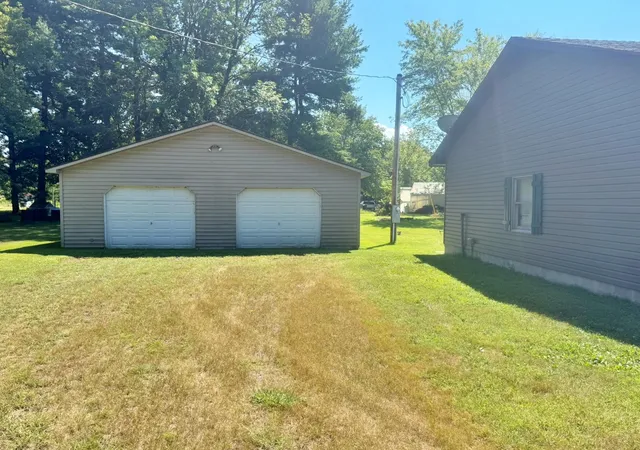 Photo 3 of Single family home for sale at 6820 Unity School Rd, Brookport, IL 62910 | MLS# 12748199 | Listing updated on 2026-09-07