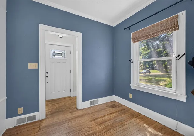 Photo 3 of Single family home for sale at 4533 13th Avenue, Rock Island, IL 61201 | MLS# 12748209 | Listing updated on 2026-09-07