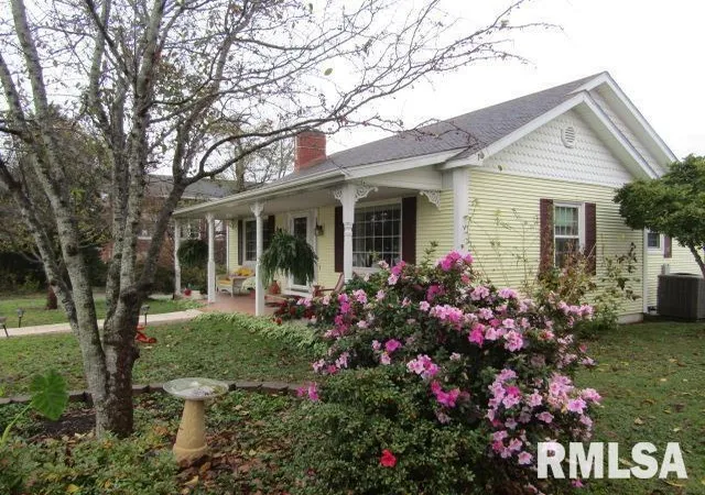 Photo 59 of Single family home for sale at 195 E Market St, Elizabethtown, IL 62931 | MLS# 12748311 | Listing updated on 2026-09-07