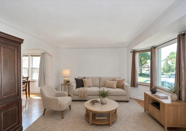 Photo 2 of Single family home for sale at 9521 S Sawyer Ave, Evergreen Park, IL 60805 | MLS# 12748318 | Listing updated on 2026-09-08