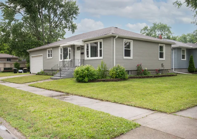 Photo 2 of Single family home for sale at 17903 Park Ave, Lansing, IL 60438 | MLS# 12748366 | Listing updated on 2026-09-08