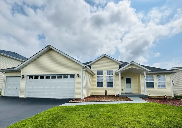 Photo 1 of Single family home for sale at 3063 Merseyshire Ln, Machesney Park, IL 61115 | MLS# 12748397 | Listing updated on 2026-09-08