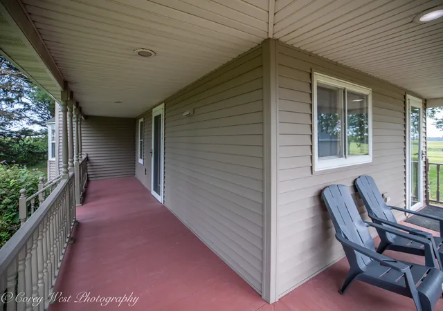 Photo 4 of Sale Pending at 15750 Somonauk Rd, De Kalb, IL 60115 | MLS# 12748454 | Listing updated on 2026-10-01