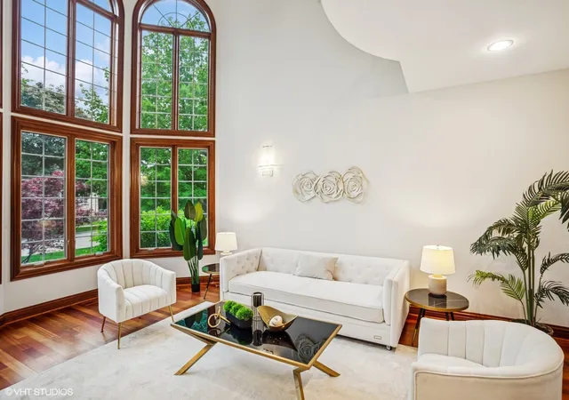 Photo 3 of Single family home for sale at 3832 W Chase Ave, Lincolnwood, IL 60712 | MLS# 12748471 | Listing updated on 2026-09-08